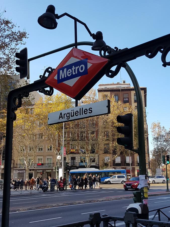 Arguelles Apartment Μαδρίτη Εξωτερικό φωτογραφία